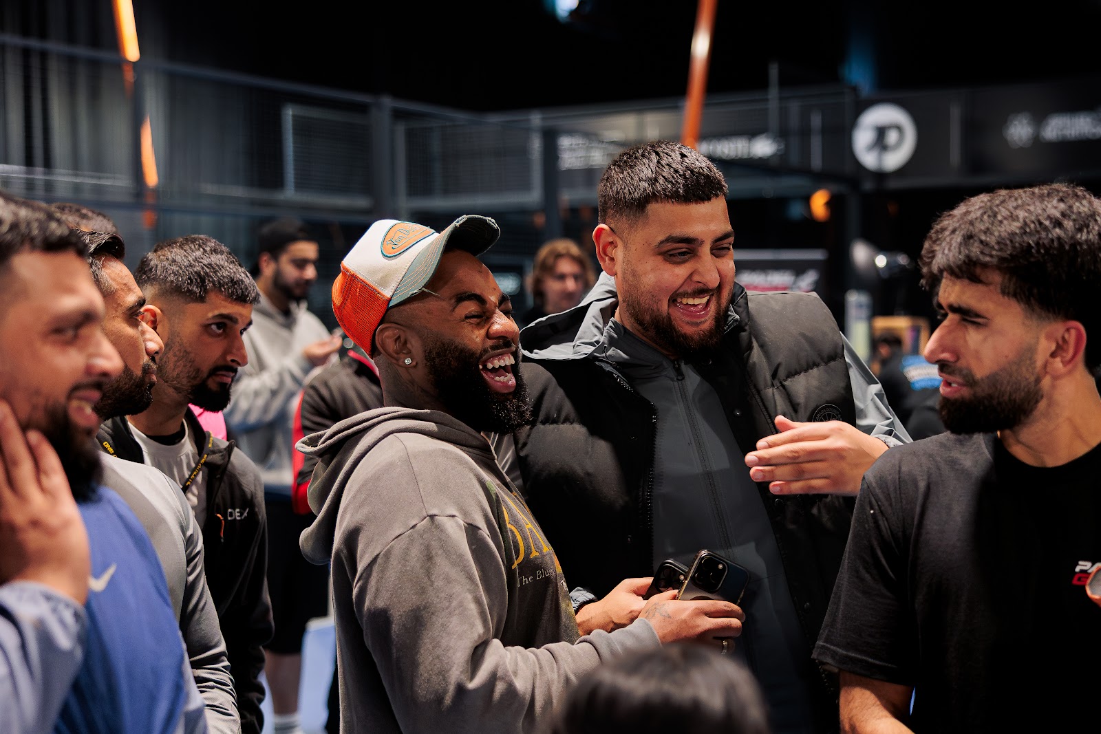 R09 · Carbon Padel Club Manchester — The community